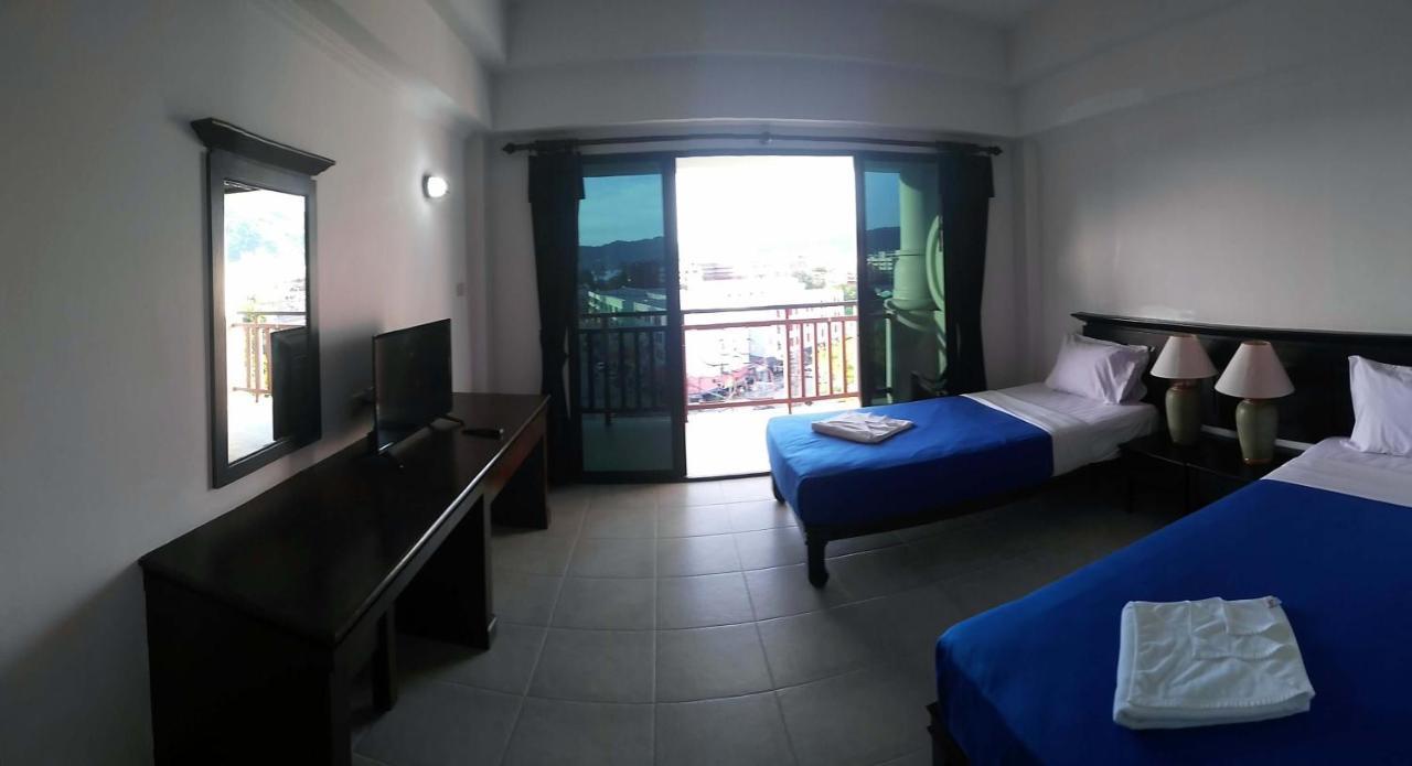 Bodega Phuket Patong (Adults Only) Hostel Buitenkant foto